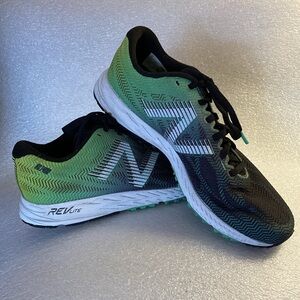 New Balance - Mens RC 1400v6 REVLITE Green Black Low Top Running Shoes - Sz 8*